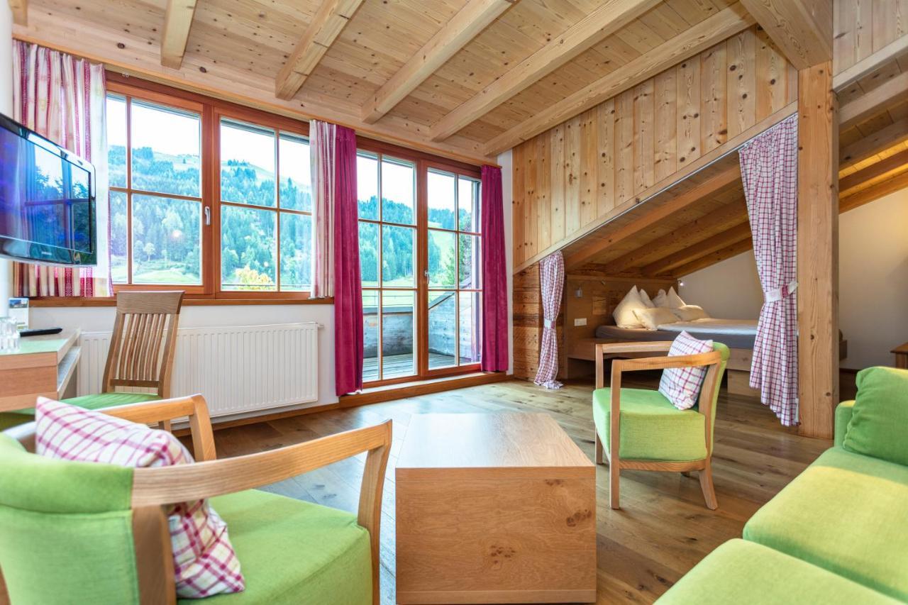 Brandstatthof Leogang Bed & Breakfast Exterior photo