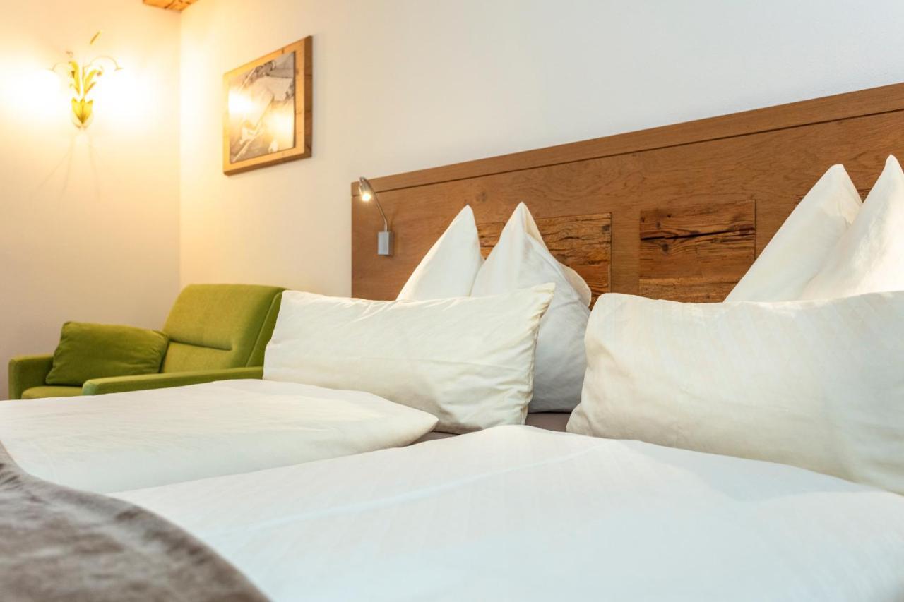 Brandstatthof Leogang Bed & Breakfast Exterior photo