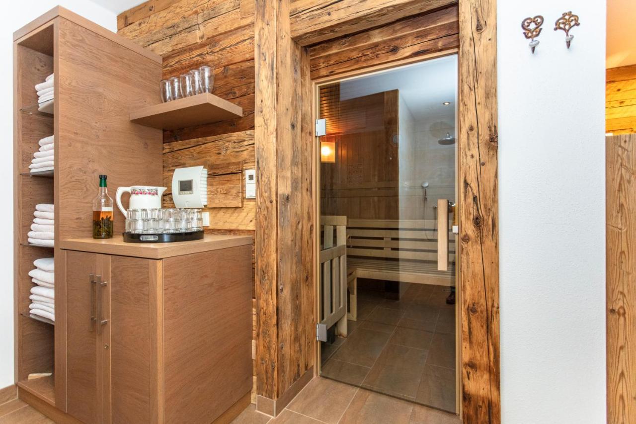 Brandstatthof Leogang Bed & Breakfast Exterior photo