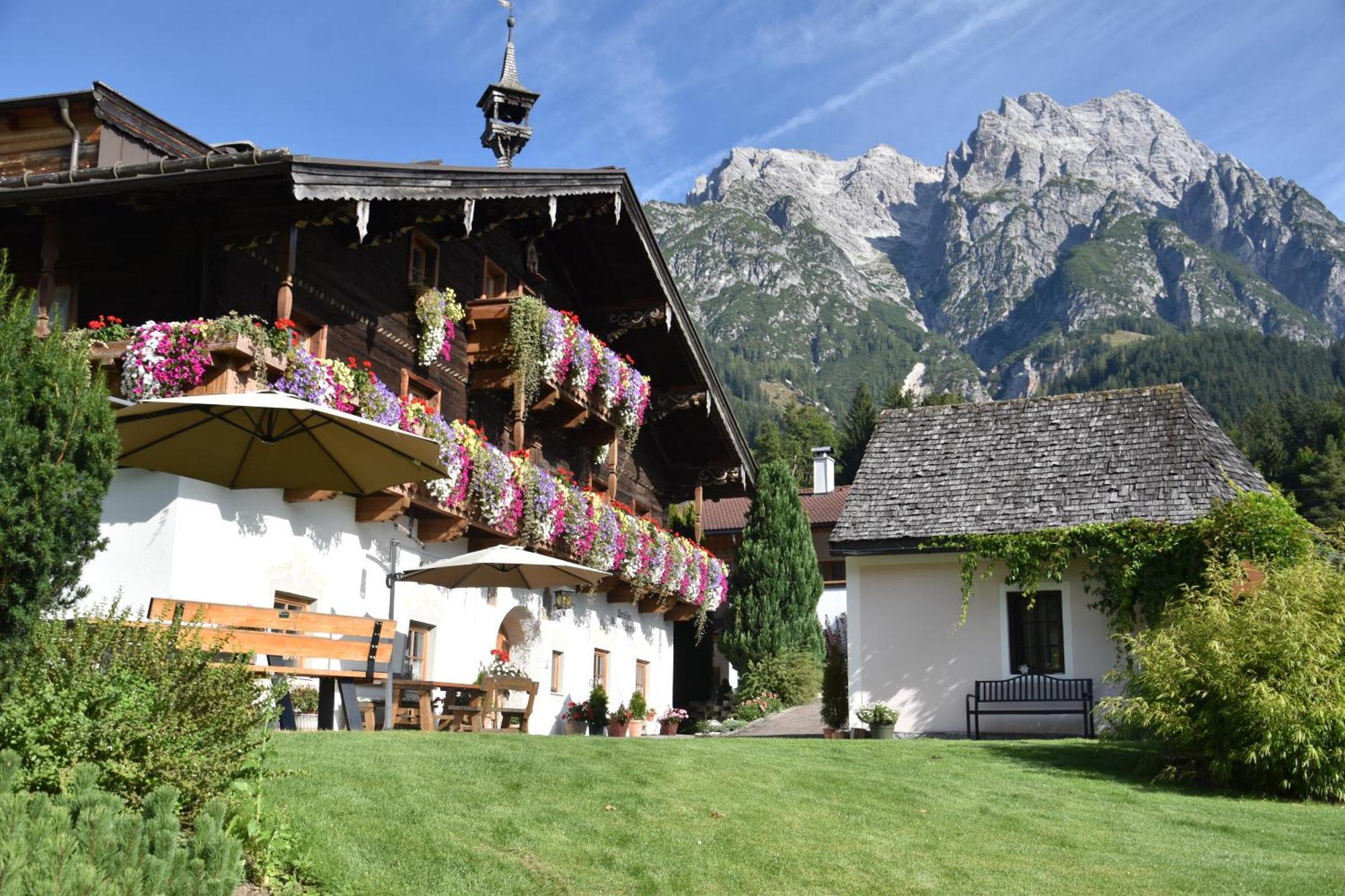 Brandstatthof Leogang Bed & Breakfast Exterior photo
